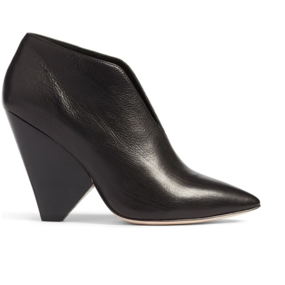 PAIGE Emi Black Pointed Toe Ankle bootie Sz 8.5M - Picture 3 of 11